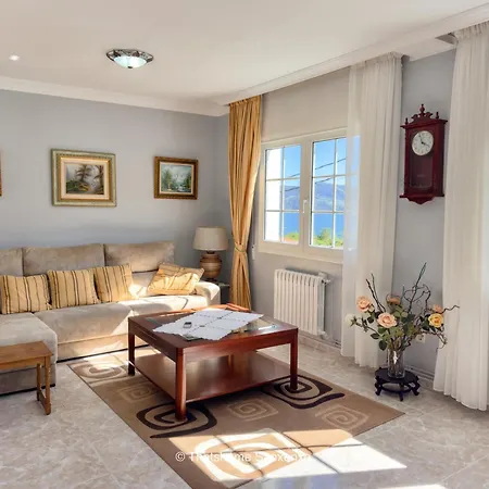 Holiday home Sobre Do Valo